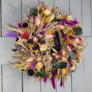 Barwny wianek z eukaliptusem