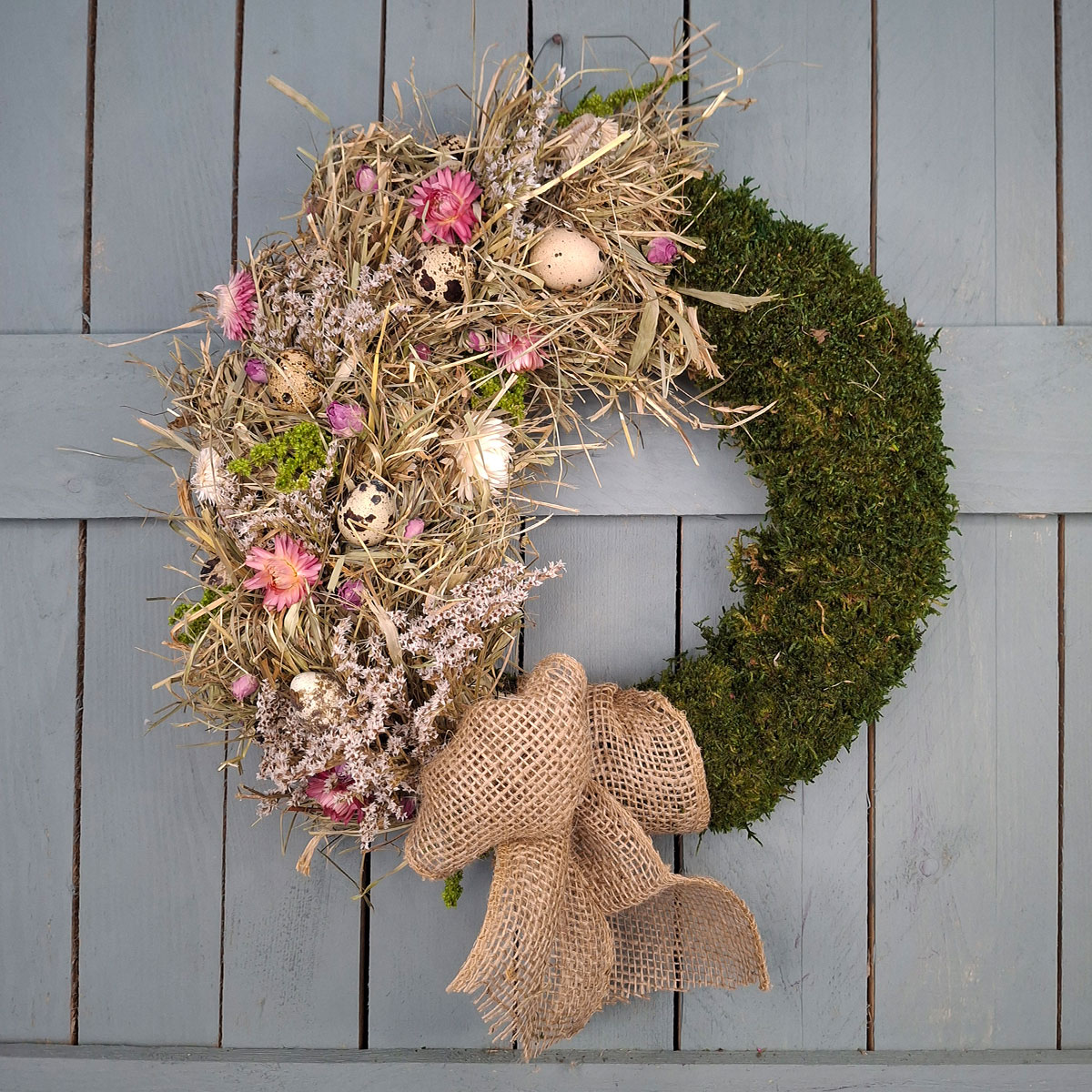 Wielkanocny wianek z mchem